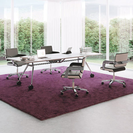 SUMMA movable conference table